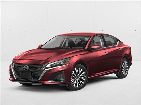 Used 2025 Nissan Altima 2.5 SV FWD image 1