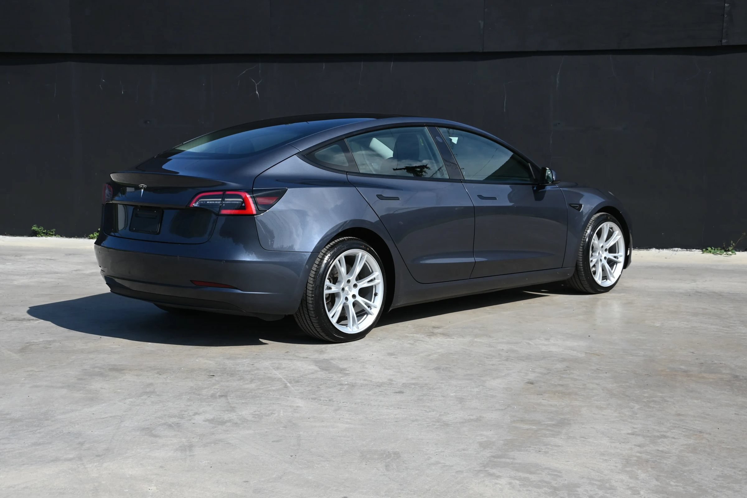 Used 2022 Tesla Model 3 RWD image 6