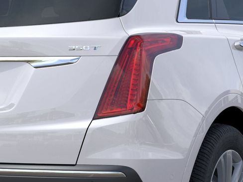 New 2026 Cadillac XT5 Premium Luxury FWD image 11