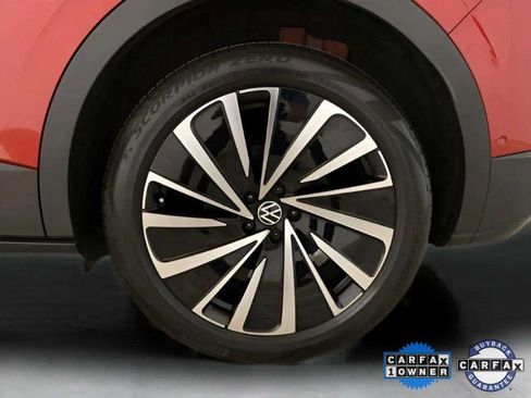 Used 2023 Volkswagen ID.4 Pro S Plus image 95