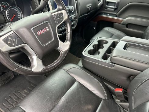 Used 2018 GMC Sierra 2500 SLT image 9
