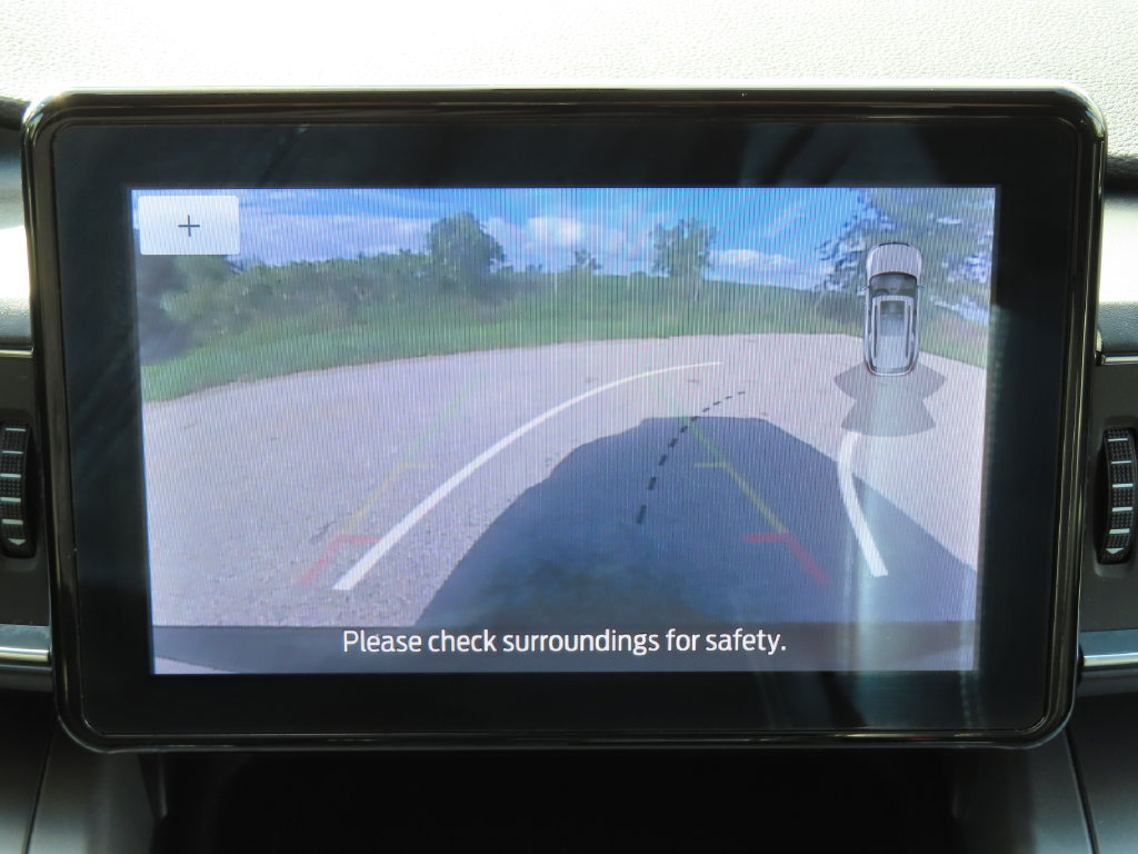 Used 2021 Ford Explorer XLT AWD/4WD image 5