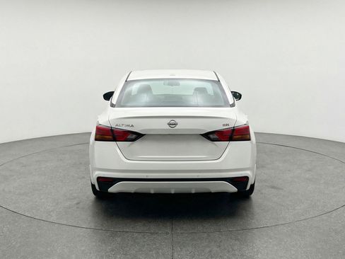Used 2025 Nissan Altima 2.5 SR FWD image 7