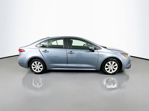 Used 2024 Toyota Corolla LE image 4