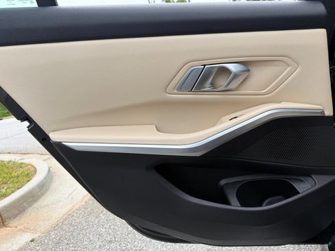 Used 2019 BMW 330i Sedan RWD image 46