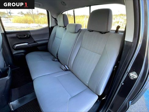 Certified 2019 Toyota Tacoma SR5 image 20