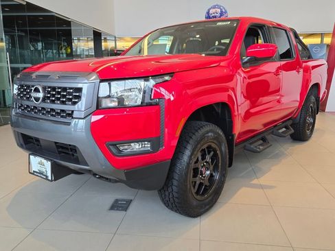 New 2025 Nissan Frontier SV w/ SV Convenience Package image 4