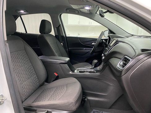 Used 2021 Chevrolet Equinox LT image 13