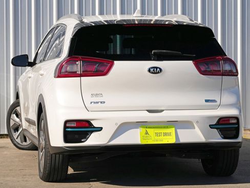 Used 2019 Kia Niro EX Premium image 5