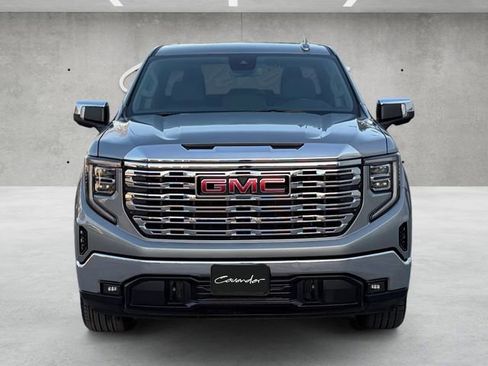 Certified 2025 GMC Sierra 1500 SLT image 18