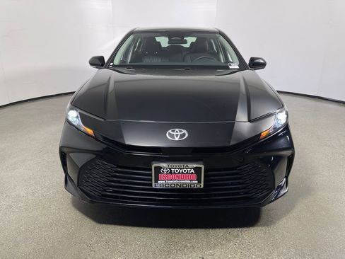 Certified 2025 Toyota Camry LE image 8
