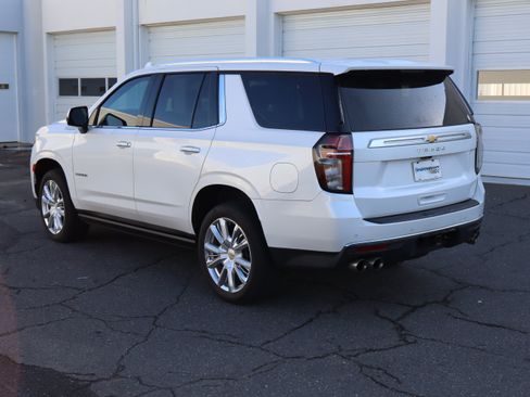 Used 2022 Chevrolet Tahoe High Country w/ Max Trailering Package AWD/4WD image 8