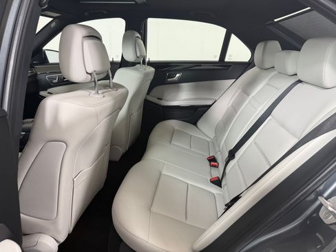 Used 2016 Mercedes-Benz E 350 Sedan image 21