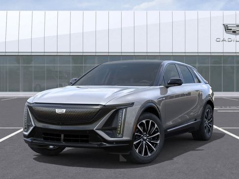New 2026 Cadillac Lyriq Sport image 6