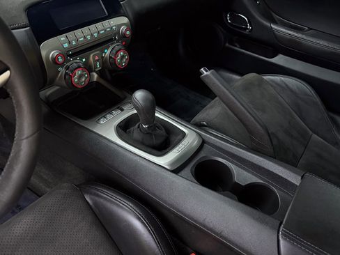 Used 2014 Chevrolet Camaro Z/28 image 14