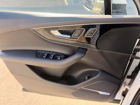 Used 2018 Audi Q7 3.0T Premium Plus image 20