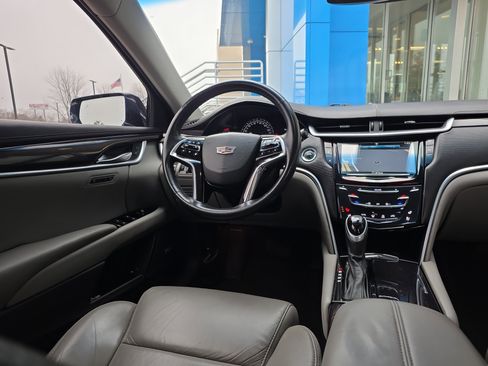 Used 2017 Cadillac XTS Luxury w/ Driver Awareness Package image 36