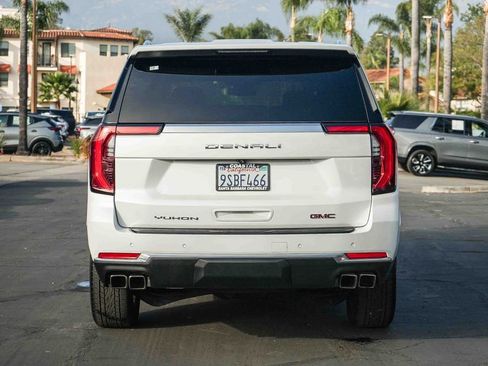 Used 2025 GMC Yukon XL Denali w/ Sun & Power Step Package image 5