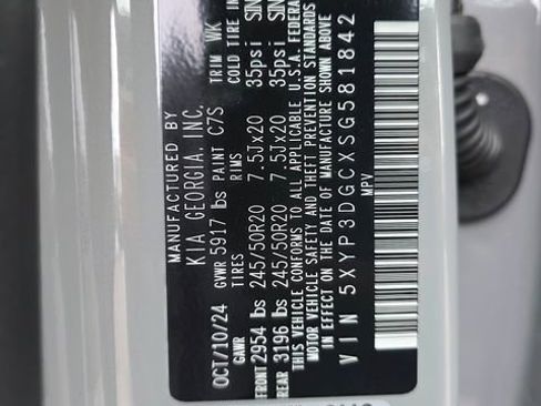 Certified 2025 Kia Telluride EX X-Line AWD/4WD image 30