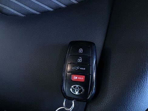 Certified 2025 Toyota Highlander XSE AWD/4WD image 32