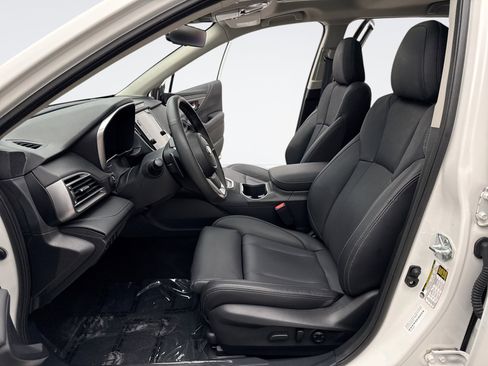 Used 2024 Subaru Outback Limited XT AWD/4WD image 11