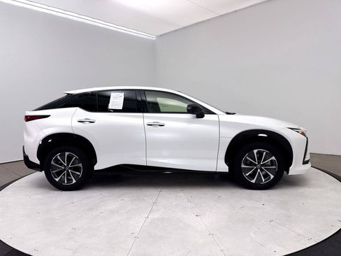 Used 2023 Lexus RZ 450e Premium w/ Technology Package AWD/4WD image 36