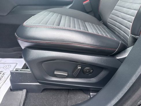 Certified 2025 Ford Explorer ST-Line w/ Premium Package image 7