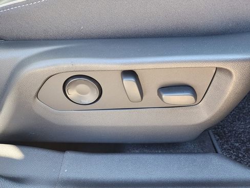 New 2026 Buick Envision Avenir image 42