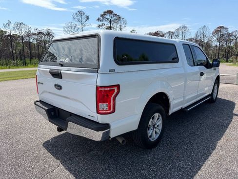 Used 2015 Ford F150 XLT w/ Trailer Tow Package RWD image 9