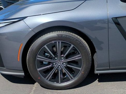 New 2026 Lexus ES 350e FWD image 9