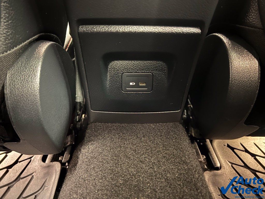 Used 2021 Mercedes-Benz A 35 AMG 4MATIC image 31