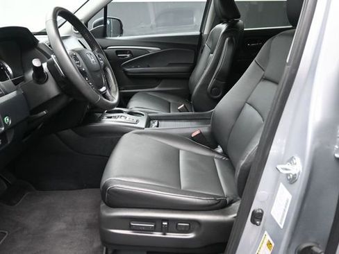Certified 2023 Honda Ridgeline RTL image 21