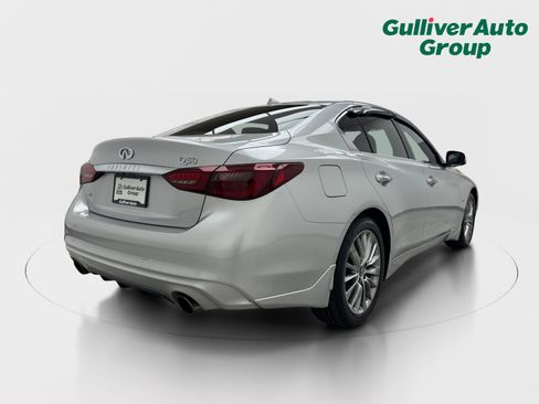 Used 2018 INFINITI Q50 Luxe w/ Essential Package (3.0T Luxe) AWD/4WD image 8