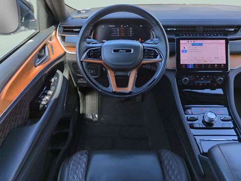 Used 2023 Jeep Grand Cherokee L Summit image 15