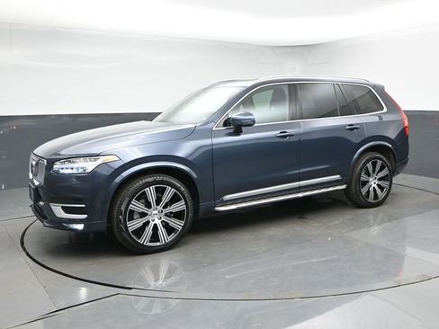 Used 2023 Volvo XC90 B6 Ultimate AWD/4WD image 4