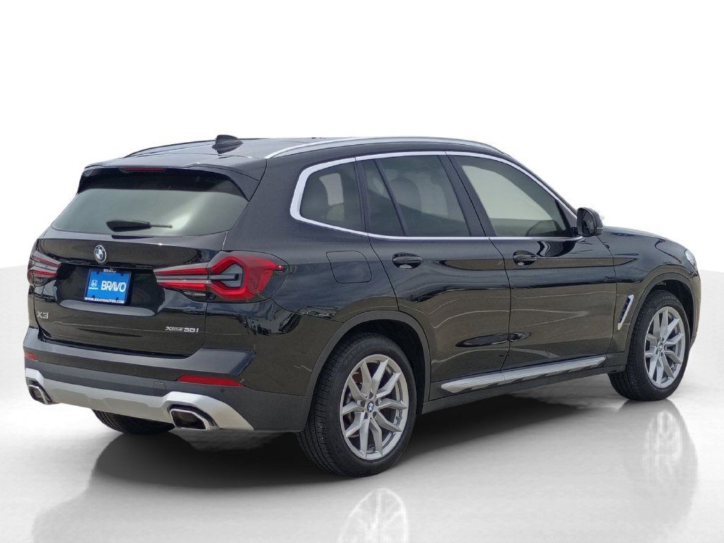 Used 2022 BMW X3 xDrive30i w/ Convenience Package AWD/4WD image 6