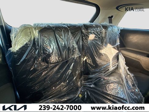 New 2026 Kia Carnival image 20