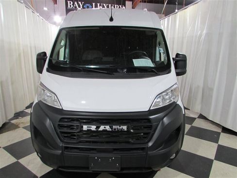 Used 2024 RAM ProMaster 2500 w/ Convenience Group image 7