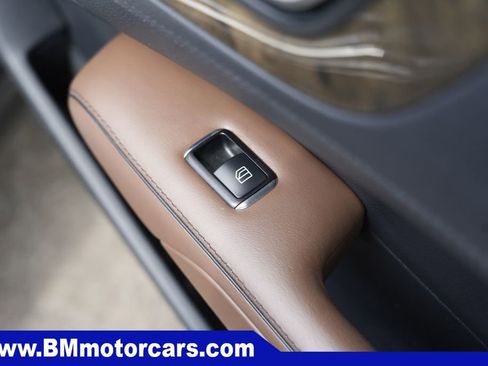 Used 2015 Mercedes-Benz SL 400 image 34