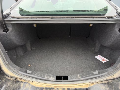 Used 2019 Ford Fusion Titanium image 15