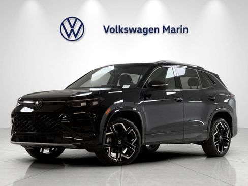 New 2026 Volkswagen Tiguan SEL R-Line AWD/4WD image 1