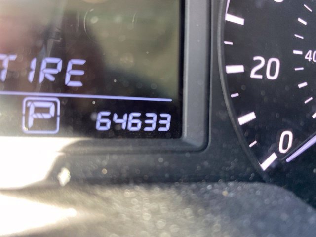 Used 2016 Nissan Sentra S FWD image 2