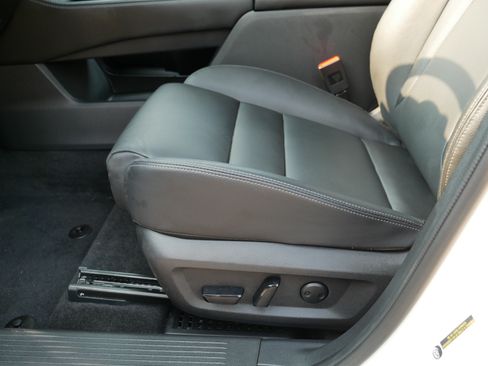 Certified 2023 Nissan Rogue SL AWD/4WD image 20