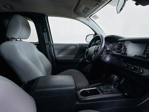 Used 2020 Toyota Tacoma SR image 24