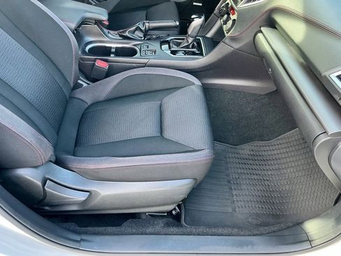 Used 2017 Subaru Impreza 2.0i Sport image 23