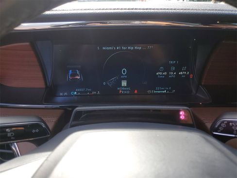 Certified 2023 Lincoln Navigator L Reserve image 26