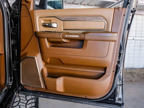 Used 2024 RAM 2500 Limited w/ Safety Group image 46