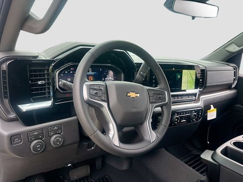 New 2026 Chevrolet Silverado 1500 LT AWD/4WD image 10