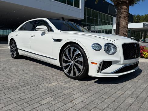 New 2026 Bentley Flying Spur Plug-In Hybrid AWD/4WD image 7