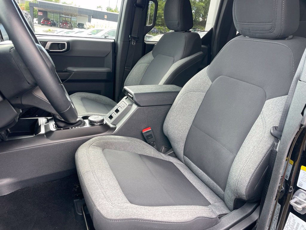 Used 2023 Ford Bronco Big Bend AWD/4WD image 6